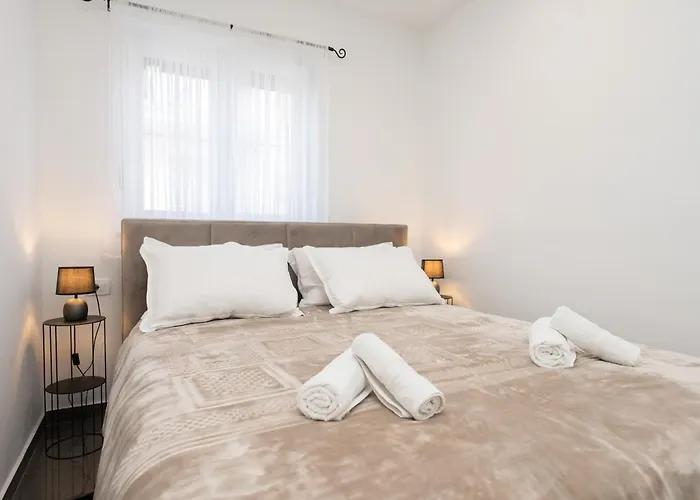 Mm Apartment *