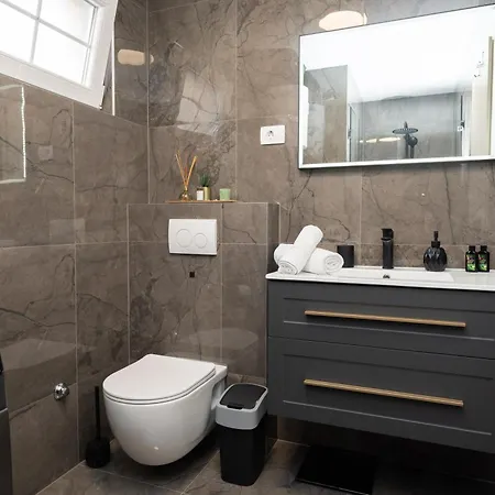 Mm Apartment